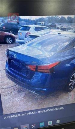 نيسان ألتيما